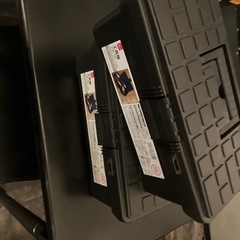 ダイソー工具箱③2つの画像