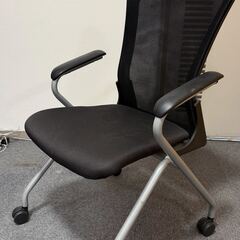 【美品】オフィスチェア/ アームレスト付きの画像