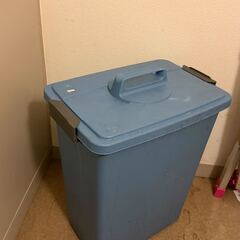 45Lゴミ箱の画像