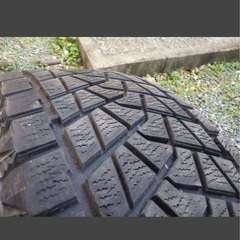 激安で １本のみ スタッドレス タイヤ 265/70/R16 ブリジストン ブリザック ランクル ハイラックス プラド サーフ ４駆 ４WDの画像