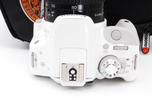 ❤️美品希少⭐️Canon Eos Kiss X7 ホワイト　スマホ転送　ダブルレンズ　カメラケースつき！?初心者　カメラケースつき！
