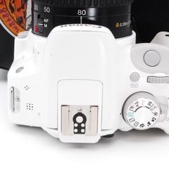 ❤️美品希少⭐️Canon Eos Kiss X7 ホワイト　スマホ転送　ダブルレンズ　カメラケースつき！🔰初心者　カメラケースつき！✨すぐ使える/本格撮影/◆標準・超望遠レンズ✨デジタル一眼レフカメラ❤️の画像