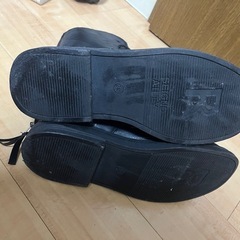 ショートブーツの画像