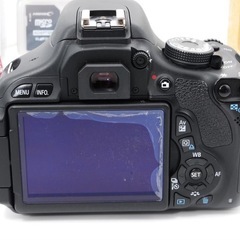 ❤️Canon Kiss X5⭐️スマホ転送　🔰初心者　すぐ使用！　画面バリアングル機能搭載で可動も❤️簡単本格撮影！操作も簡単!✨動作確認済み☘️の画像