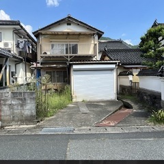 【家賃3万円‼️】養父市｜DIY・転貸OK｜インナーガレージ付戸...