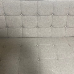 急ぎカリモク60ソファ　折り畳めコンパクトに　の画像