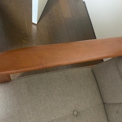 急ぎカリモク60ソファ　折り畳めコンパクトに　の画像