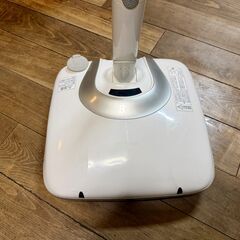 アイリスオーヤマ 電動モップ IC-M01-Wの画像