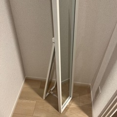 スタンドミラーの画像