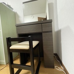 ニトリ製中古ドレッサー(椅子付き)