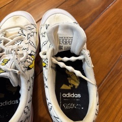 ポケモンスニーカー22.5adidasアディダスの画像