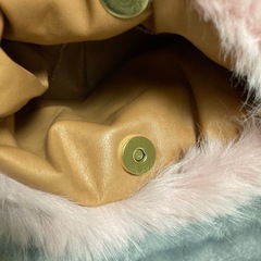 【未使用】フェイクファー　ミニバッグ　ピンクの画像