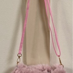 【未使用】フェイクファー　ミニバッグ　ピンクの画像