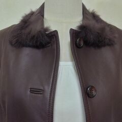 ブルゾン　革　レディース　ダークレッドの画像