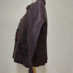 ブルゾン　革　レディース　ダークレッドの画像