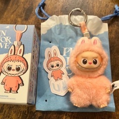 ラブブ　Uの画像