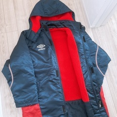 160 umbro フード付きベンチコート ネイビー/レッドの画像