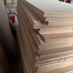 12mm 1230x250~300 ベニヤ 合板 コンパネの画像