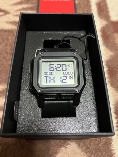 NIXON Regulusニクソン レグルス ブラック (ja) 開成のアクセサリー