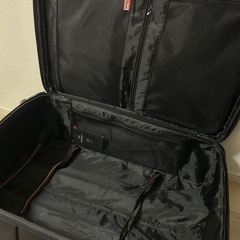 【美品】レジェンドウォーカー85L スーツケースの画像