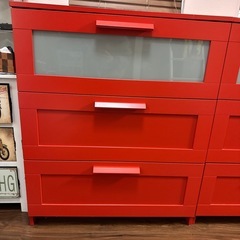 IKEA BRIMNES ブリムネス チェスト　赤いタンスの画像