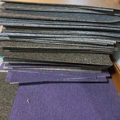 タイルカーペットの画像