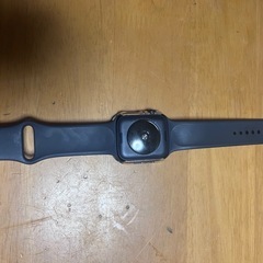 Apple Watch se第二世代　モバイル充電器込み！15000円まで、値下げ🉑の画像