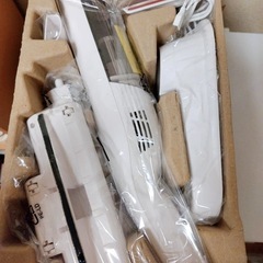 新品未使用 コードレス2way掃除機 小型の画像