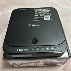 キュリオム（Qriom）コンパクトDVDプレーヤーの画像