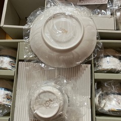 ティーカップセット15客　ナルミの画像