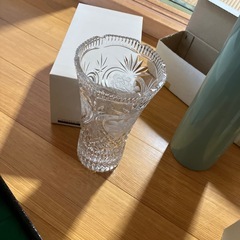 花瓶1個100円からの画像