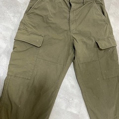 作業着に👖UNIQLOメンズズボンMの画像