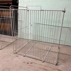 ストーブガードの画像