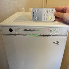 ダイキン　加湿空気清浄機　25畳用の画像