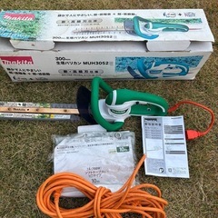 マキタ　剪定　庭 生垣バリカン 刈込幅300mm　高級刃仕様の画像