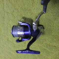 SHIMANO リール　釣り用の画像