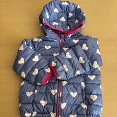 【90サイズ】女の子　洋服まとめ売り　ダウンジャケット、パンツ、インナーの画像