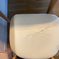 テーブル　椅子二脚の画像