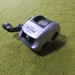 フィッシング　SHIMANO　シマノ両軸リール の画像