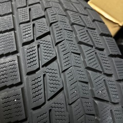 スタッドレスタイヤ　4本セット 265/65/17の画像