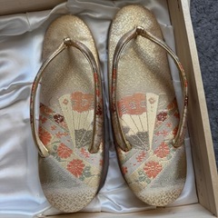 草履と扇子デザインバッグセットの画像