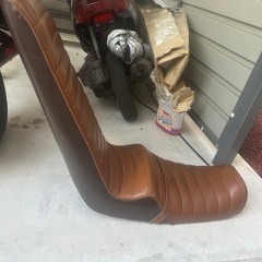 ジェイド250三段シートの画像