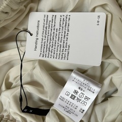 新品タグ付き KBF＋ スカートの画像