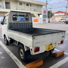 本日車検上がり　ハイゼット４WD 格安販売　５速マニュアルの画像