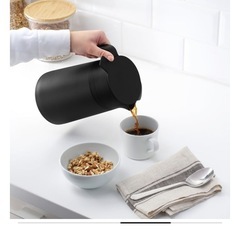 IKEA  魔法瓶　ブラックの画像