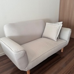 2人がけソファーの画像