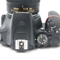 ❤️極美品☘️スマホ無線転送⭐️Nikon D3500 🔰初心者/本格撮影/動画！Bluetooth！すぐ使える/おまけ多数！ ◆標準レンズつき！初心者にも簡単操作！✨スマホ無線転送！✨ の画像