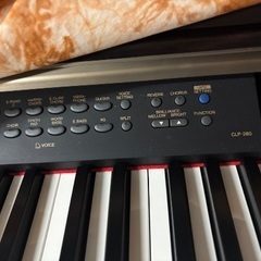 電子ピアノ　クラビノーバの画像