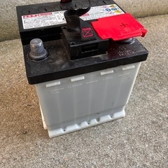 カーバッテリーの画像
