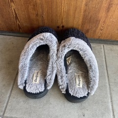 ファー　サンダルの画像